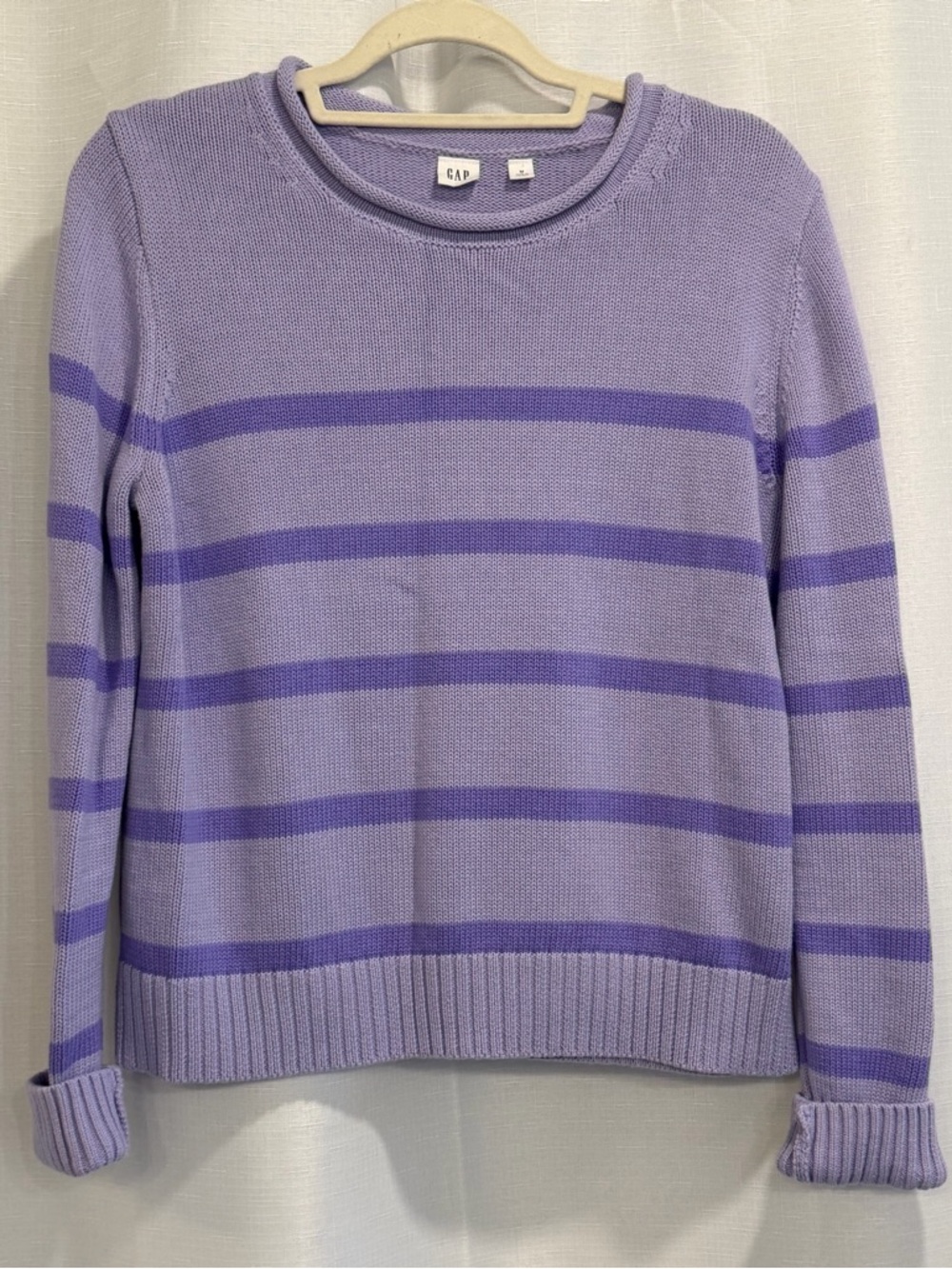 GAP Lavender Striped Crewneck Sweater Size M